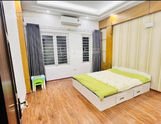(047) bán nhà trần duy hưng cầu giấy vài chục mét ra phố xe ba gác đỗ cửa nhà đẹp sổ nở hậu