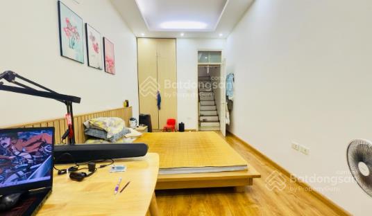 (252) siêu phẩm hào nam, đống đa  mặt tiền 3.5m hiếm có  5 tầng  giá chỉ 8.6 tỷ
