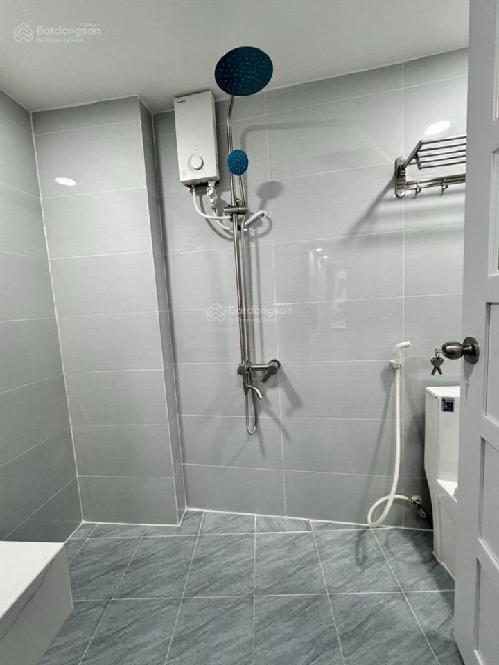 Bán nhà xinh đón tết qua cầu kiệu là tới , 2 tầng, 2,7 x 11.5m  chỉ 4,2 tỷ