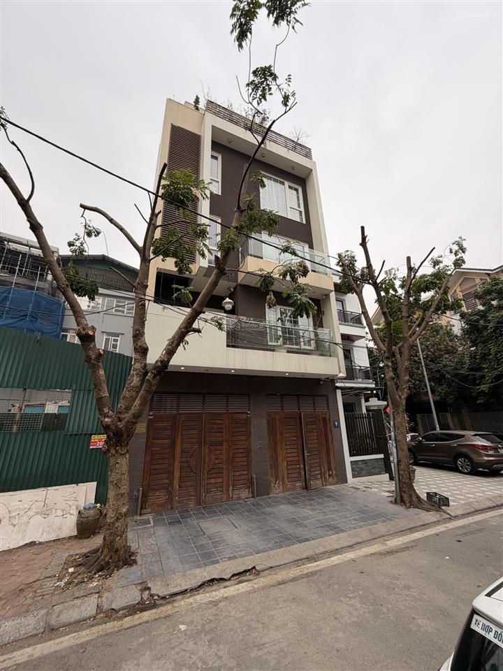 Bán nhà ở riêng 105.5m2 chính chủ tại khu đấu giá xuân đỉnh
