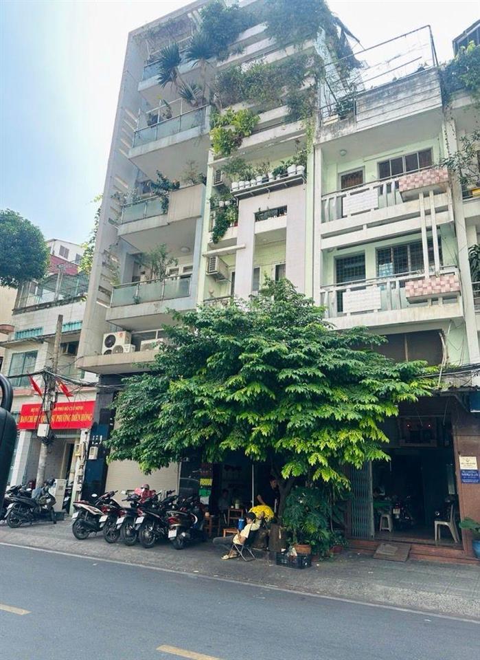 Bán nhà mặt tiền 6 tầng đường tùng thiện vương ngang 5m, giáp quận 5 chdv hoặc xây ở