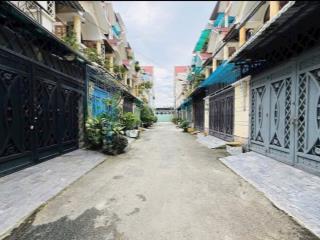 Nhà đẹp tx 24.p,thới an.tphcm.hẻm 7m.dt 4x13 xd .1trệt 2 lầu. 4pn.sân thượng rộng . giá 5,5ty