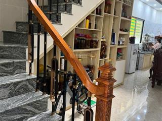 Bán biệt thự cao cấp đường nguyễn thị minh khai khu biệt lập cách biển bãi sau 800m, giá 19,2 tỷ