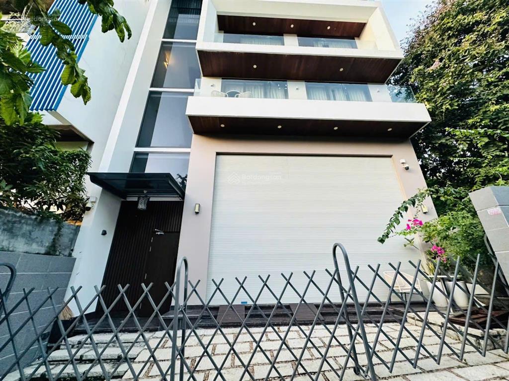Bán biệt thự mini cách biển trần phú 100m thích hợp nghỉ dưỡng lâu dài chỉ 14.5 tỷ