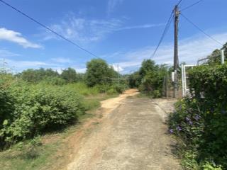 Đất chính chủ 2 mặt tiền đường bê tông ra quốc lộ 20