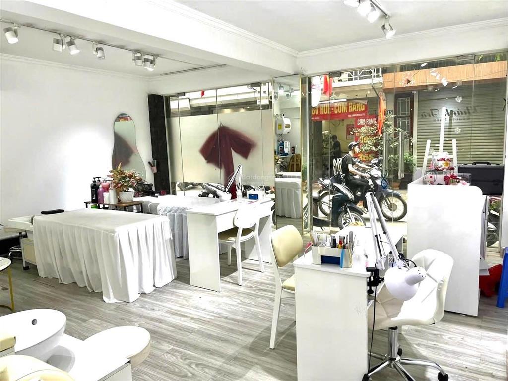 Chỉ 9 triệu có ngay mặt bằng kinh doanh 50m2, mặt tiền 10m tại phố 201 quan nhân, thanh xuân