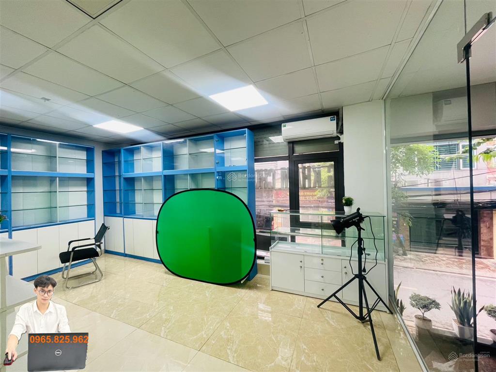 Cho thuê cửa hàng tại phố nguyễn ngọc nại, thanh xuân, 110m2, giá 20 triệu, đầy đủ pccc