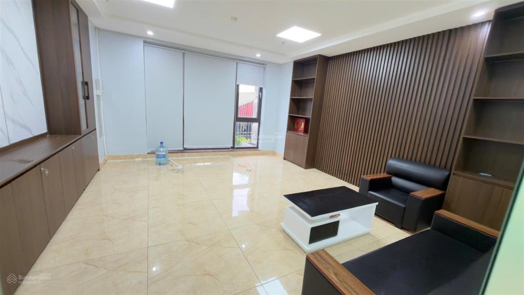 Cho thuê văn phòng 250m2, giá 25 triệu tại phố nguyễn ngọc nại, thanh xuân, full đồ nội thất
