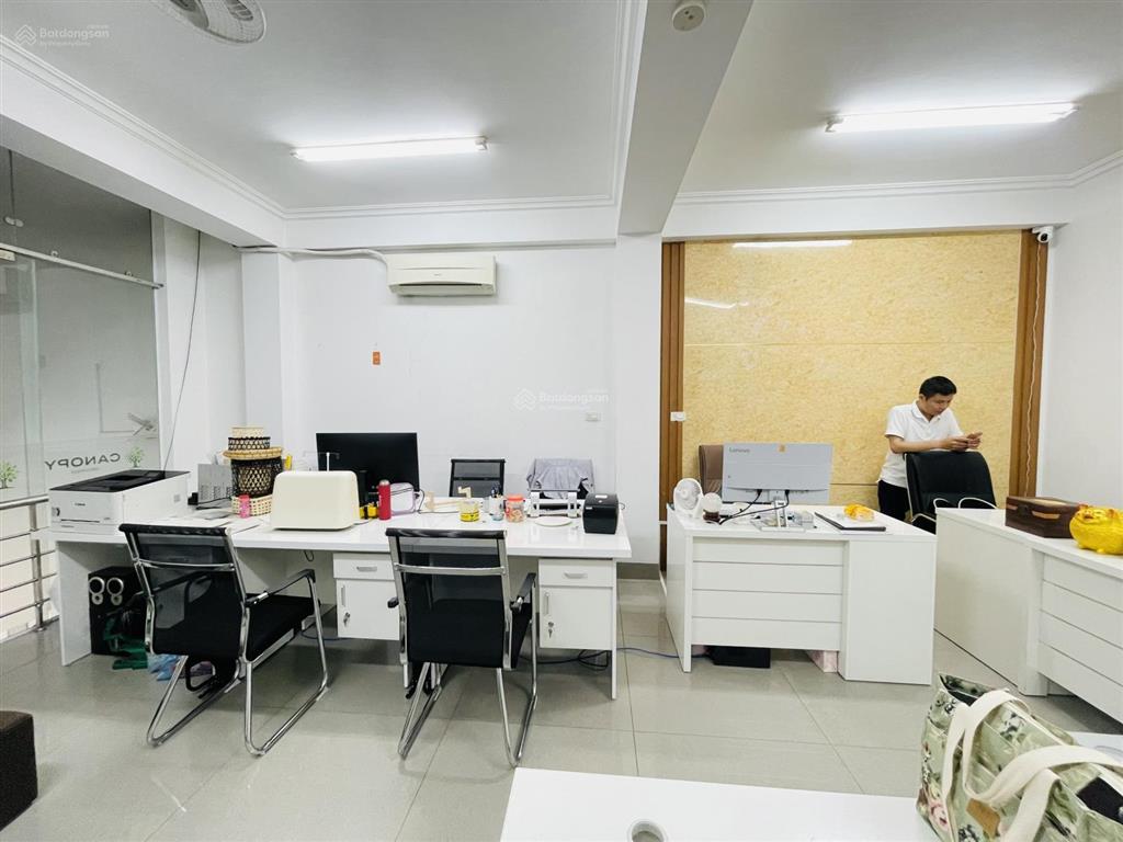 Chỉ 9 triệu có ngay văn phòng tại lê văn lương, thanh xuân, điện nước giá dân