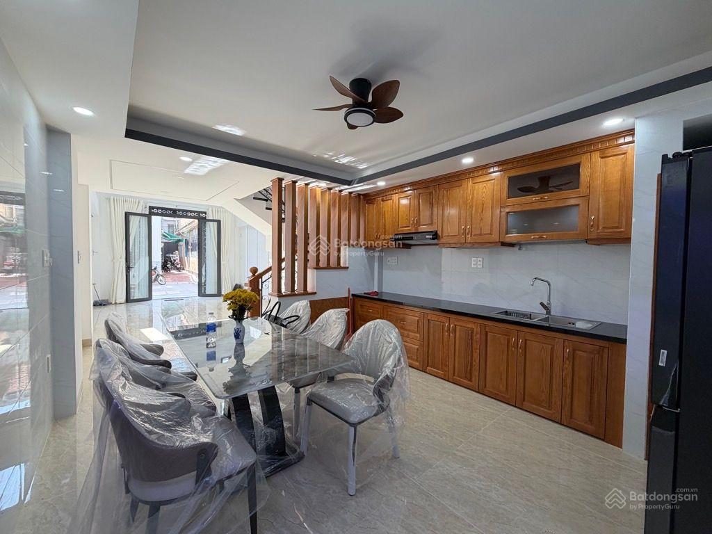 Siêu phẩm 5 tầng, hẻm xe hơi lớn, xây mới ngay lê quang định cạnh phạm văn đồng