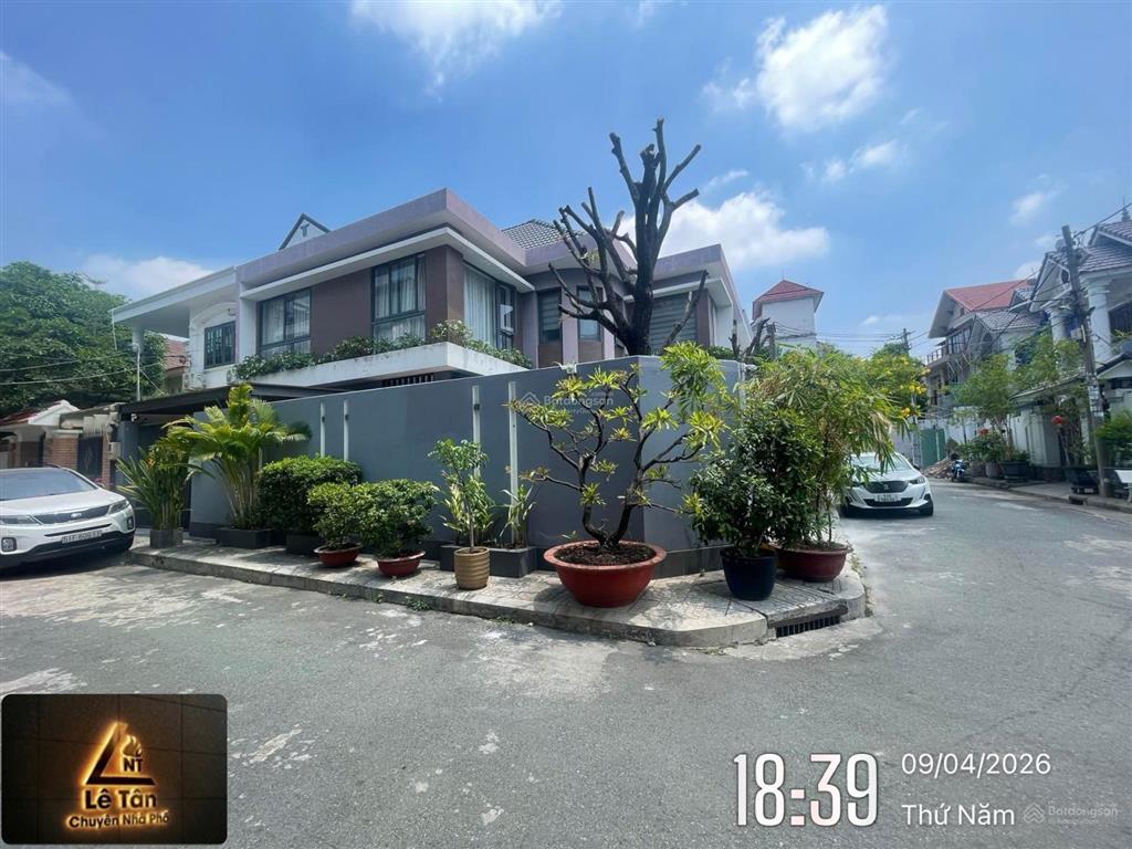 Siêu biệt thự khủng trần não, hàng hiếm khẳng định đẳng cấp giá trị vượt thời gian.