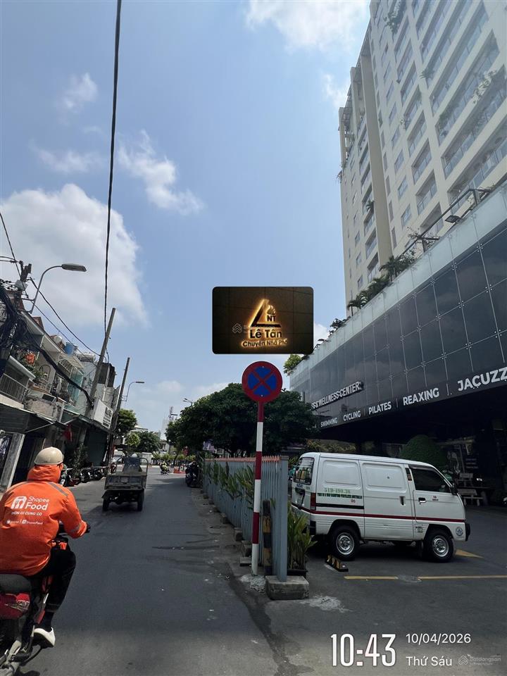 Giảm sốc cực mạnh chỉ còn 9,3 tỷ siêu phẩm 2 mặt tiền  gara ôtô  full nội thất cao cấp