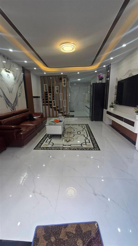 Giảm sốc cực mạnh chỉ còn 9,3 tỷ siêu phẩm 2 mặt tiền  gara ôtô  full nội thất cao cấp