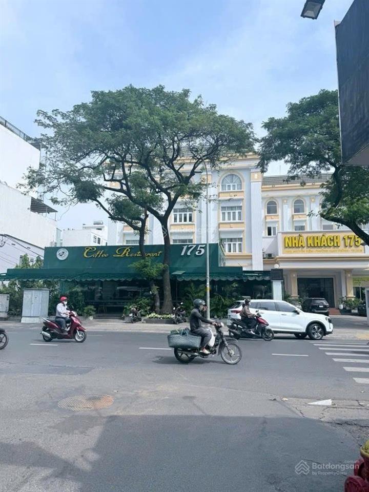 Bán đất tặng nhà 3 tầng kiên cố ngay nguyễn kiệm, cạnh bv 175 diện tích đẹp 92m2
