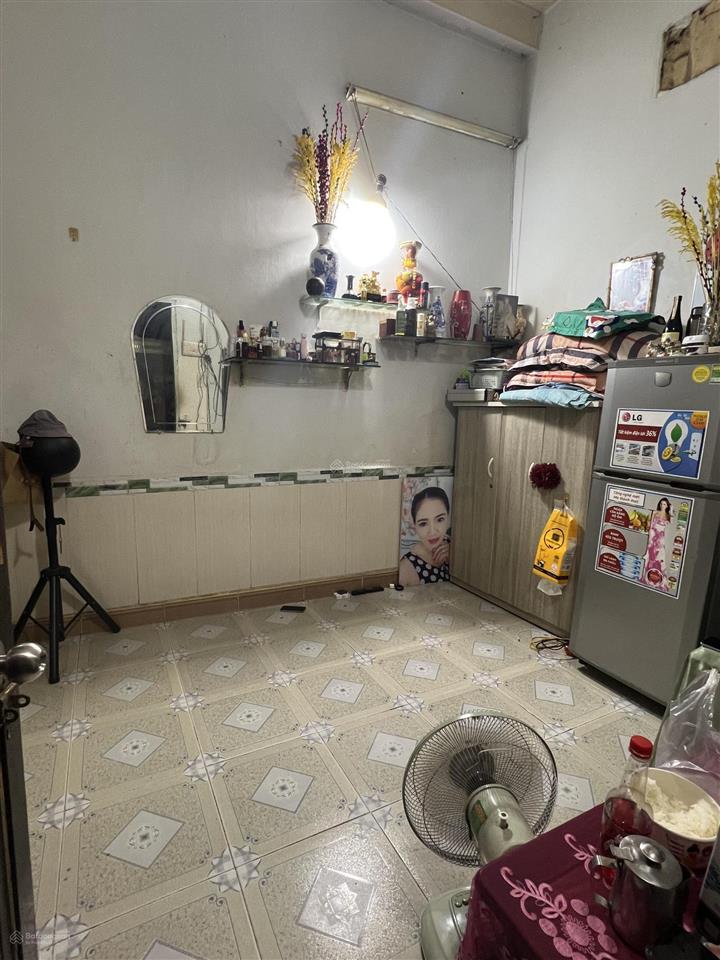 Bán đất tặng nhà 3 tầng kiên cố ngay nguyễn kiệm, cạnh bv 175 diện tích đẹp 92m2