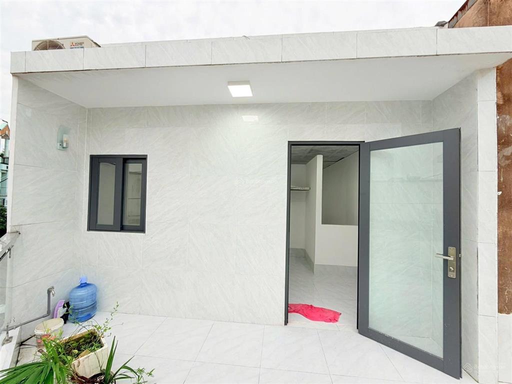 Bán nhà riêng full thổ cư, giá mềm