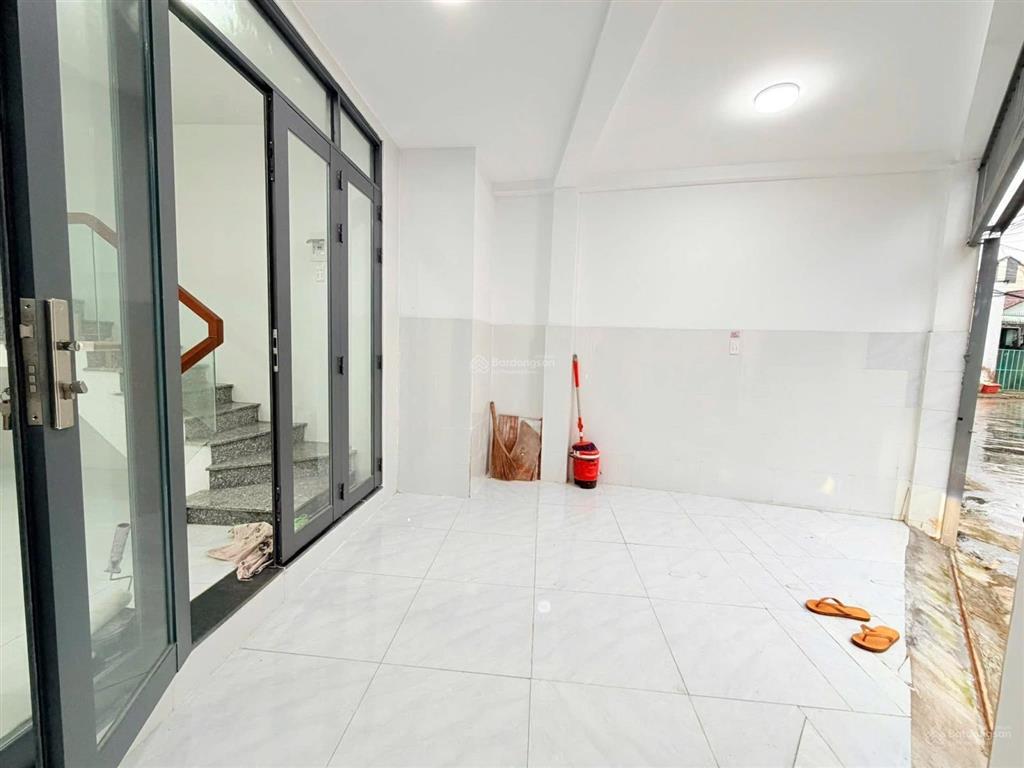 Bán nhà riêng full thổ cư, giá mềm