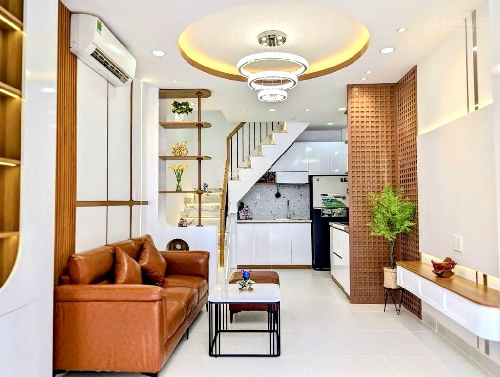 Nhà đẹp 3 tầng 3pn 3wc hồ biểu chánh khu cán bộ siêu hiếm nhà bán, chỉ nhỉnh 5 tỷ