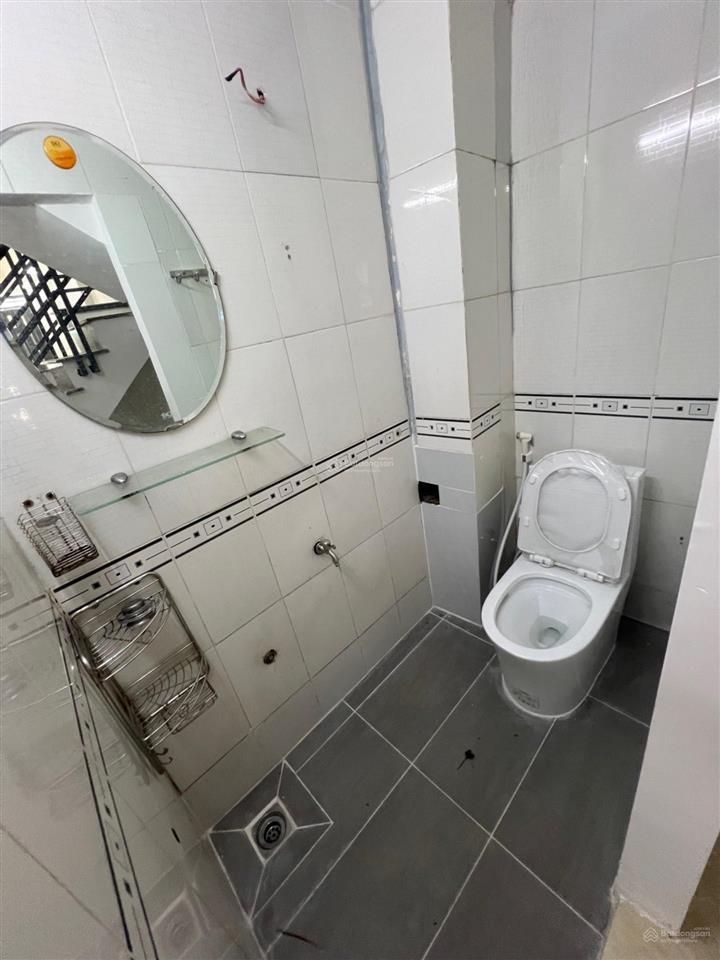 Siêu phẩm căn góc 2 tầng hiếm có dt 4 x 12,5m mặt tiền đường nhựa 7m ô tô ngủ trong nhà
