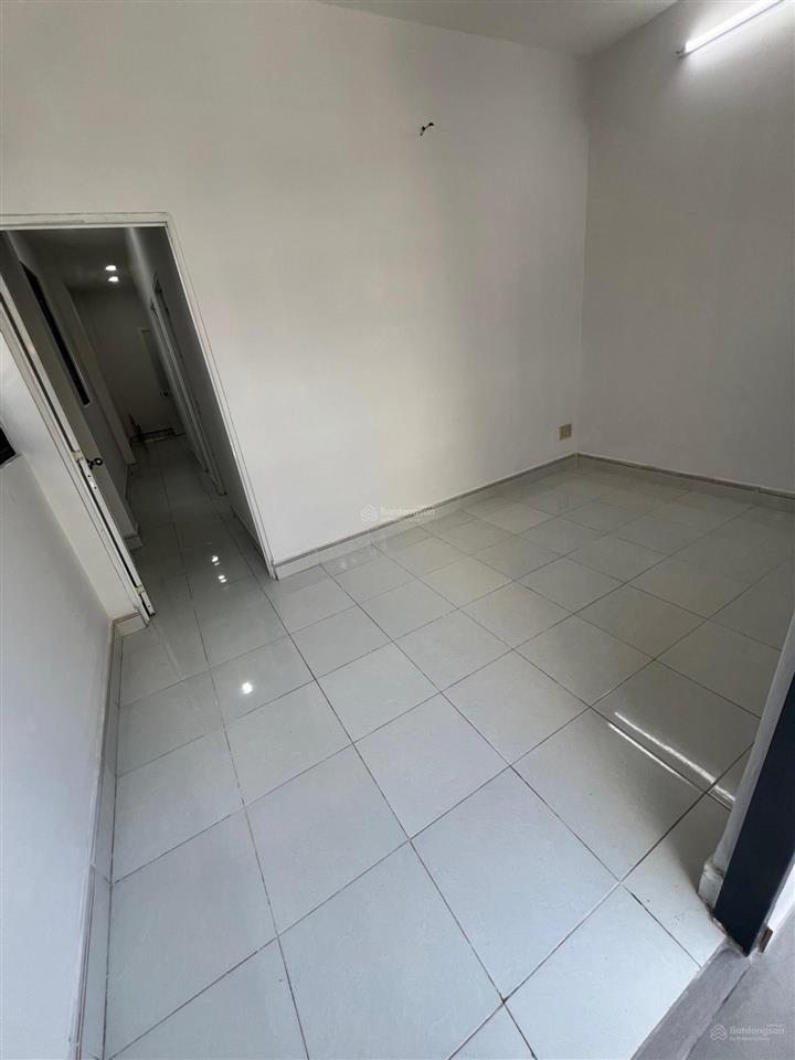 Siêu phẩm căn góc 2 tầng hiếm có dt 4 x 12,5m mặt tiền đường nhựa 7m ô tô ngủ trong nhà