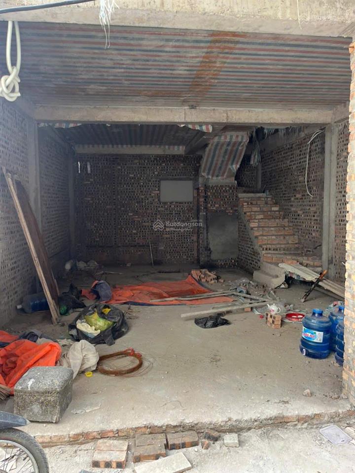 Bán nhà xây mới  full nội thất sát vin giá đầu tư ngay như quỳnh văn lâm