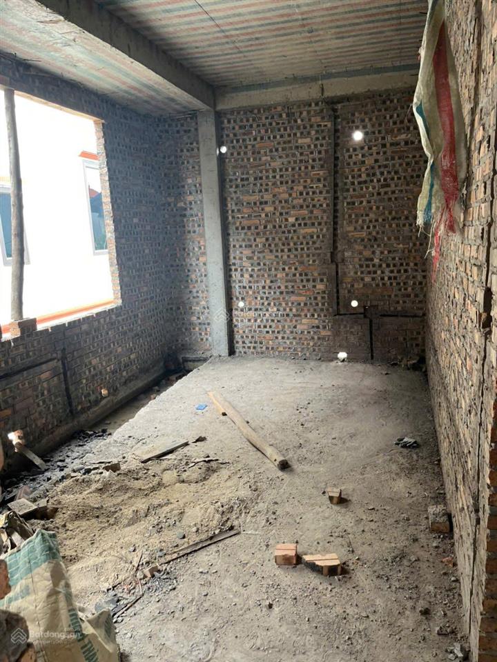 Bán nhà xây mới  full nội thất sát vin giá đầu tư ngay như quỳnh văn lâm