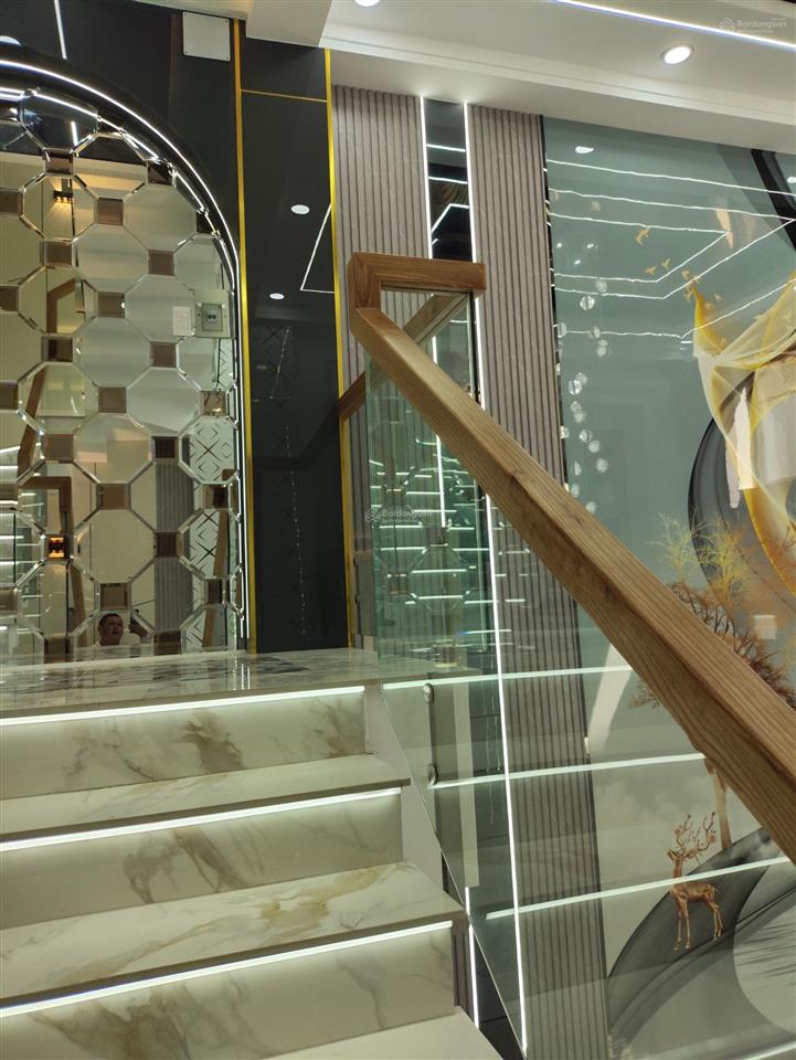 Gà đẻ trứng 40tr/tháng. 15 căn hộ dịch vụ 90m2  4 tầng luôn full phòng. ngay hl2 bình tân8 tỷ x