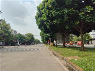 Vip! 9.x tỷ. mặt tiền ngay vành đai trong  sát aeon bình tân  dt 55m2  5 tầng  dtsd 215m2