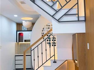 Nhà 7,48 tỷ (3,5m*10m hậu 6m) 2tầng trệt, lầu, 3pn
ngay lê hồng phong nguyễn trãi an dương vương