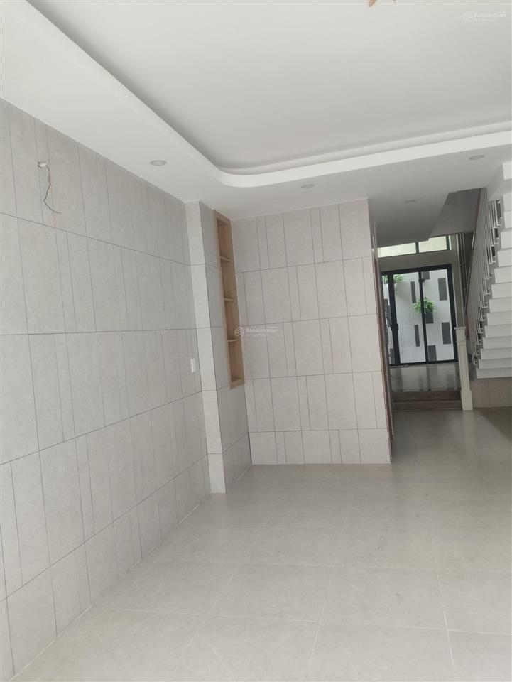 Q11. hữu duyên. chỉ 5t. rất ít xuất hiện nhà 55m2, 3tầng, 4pn ngay minh phụng, cầu cây gõ