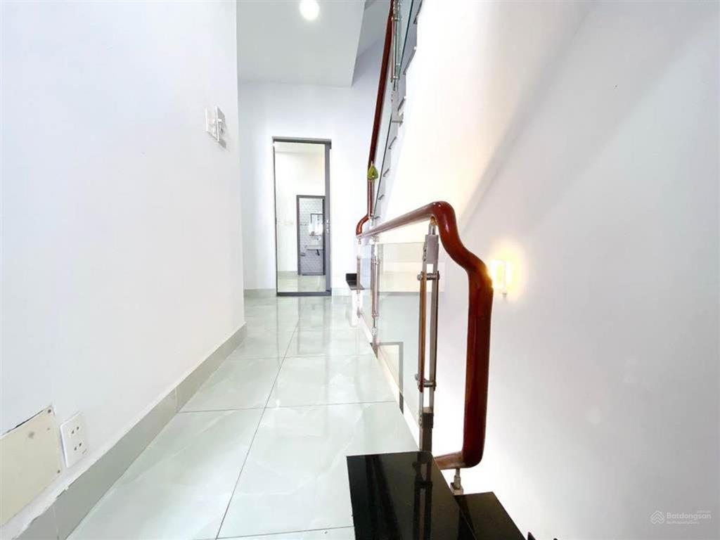 Bán nhà riêng 4pn, 4wc, 64m2 tại lê cơ, an lạc, hcm, giá siêu hời 7,2 tỷ vnd. cửa ngõ bx miền tây