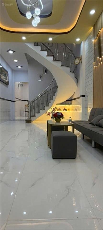 Khu tên lửa  6,5 tỷ. dt 70m2, 3 tầng. hoàn công  vị trí nhà kế aeon bình tân, sát bx miền tây