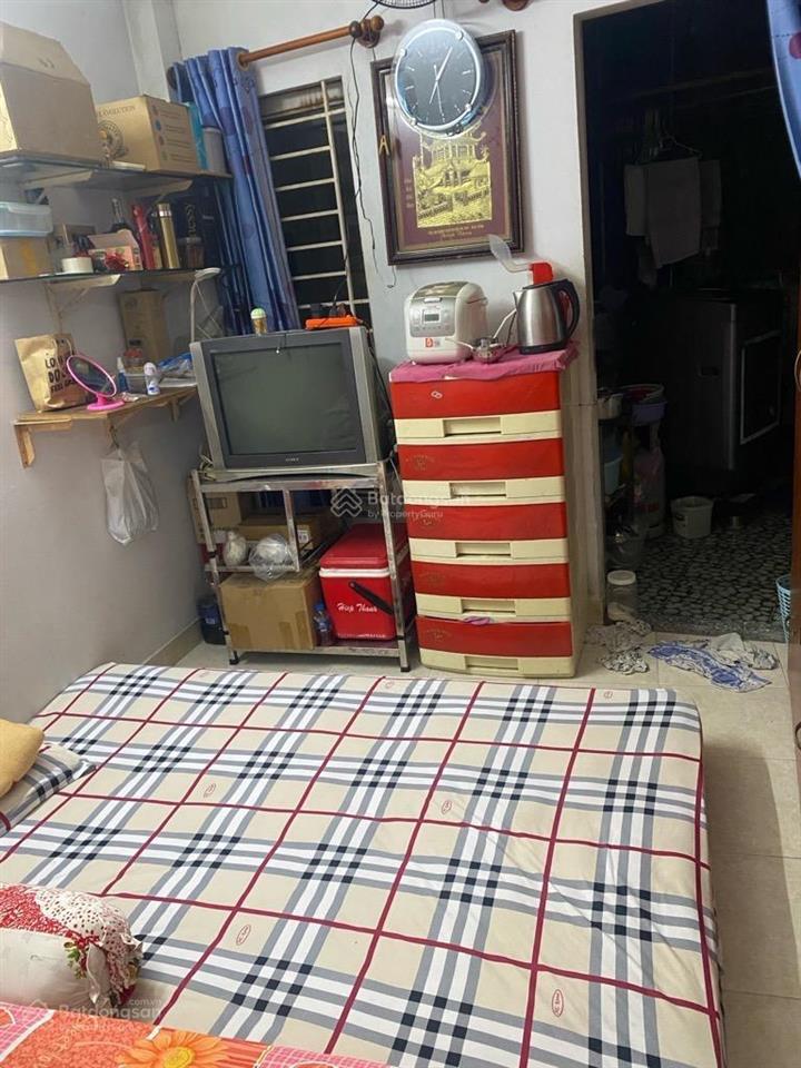 Bán nhà 4 tầng khu vip huỳnh văn bánh  gần hồ biểu chánh  sát hxh