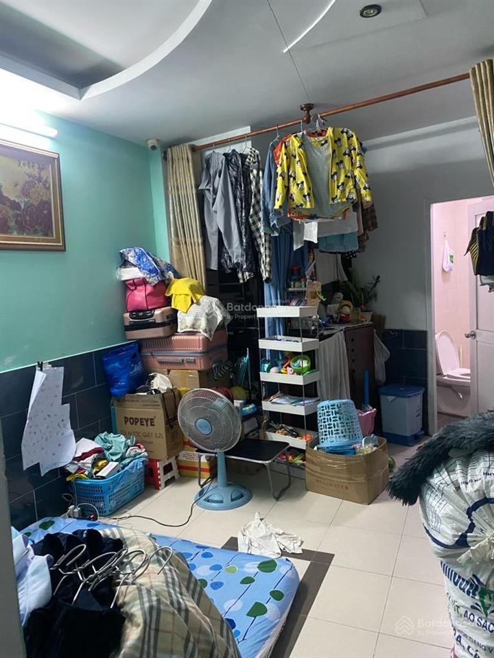 Bán nhà 4 tầng khu vip huỳnh văn bánh  gần hồ biểu chánh  sát hxh