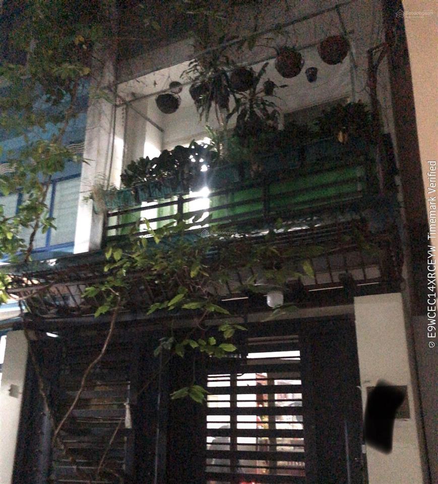 Bán nhà 4 tầng khu vip huỳnh văn bánh  gần hồ biểu chánh  sát hxh