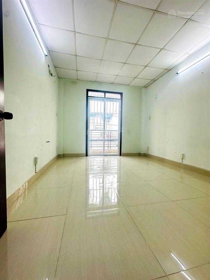 Bán nhà đẹp hẻm xe hơi 7 chỗ tới cửa khu vip lê văn sỹ p13