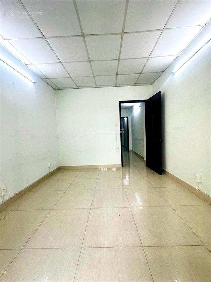 Bán nhà đẹp hẻm xe hơi 7 chỗ tới cửa khu vip lê văn sỹ p13