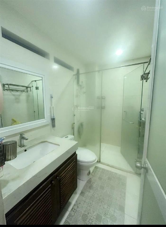 Mặt tiền kinh doanh 4 tầng 80m2 bình phú quận 6