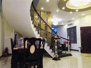 Biệt thự 4 tầng góc 2 mặt tiền khu dân cư phong phú đối diện bến xe quận 8