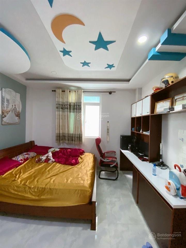 Nhà 5 tầng hẻm xe hơi ngay chợ gạch ong đường nguyễn thị tần p2 q8