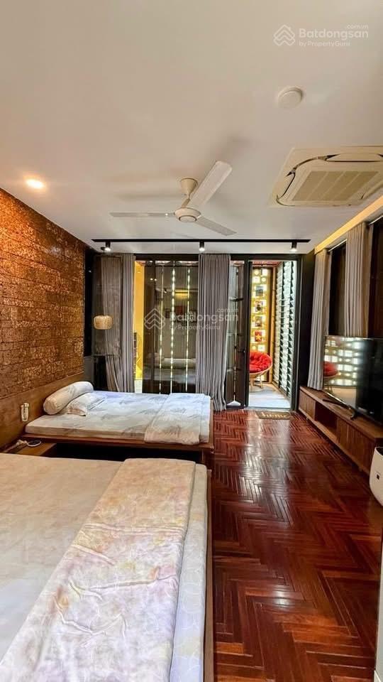 Biệt thự 4 tầng mặt tiền đường khu dân dư đại phúc đường phạm hùng bình hưng bình chánh