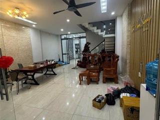 Nhà 3 tầng 108m2 khu dân cư bbnh hưng đối diện bến xe quận 8