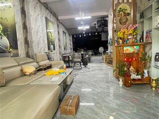 Nhà 2 tầng khu phong phú 5 đối diện bến xe quận 8