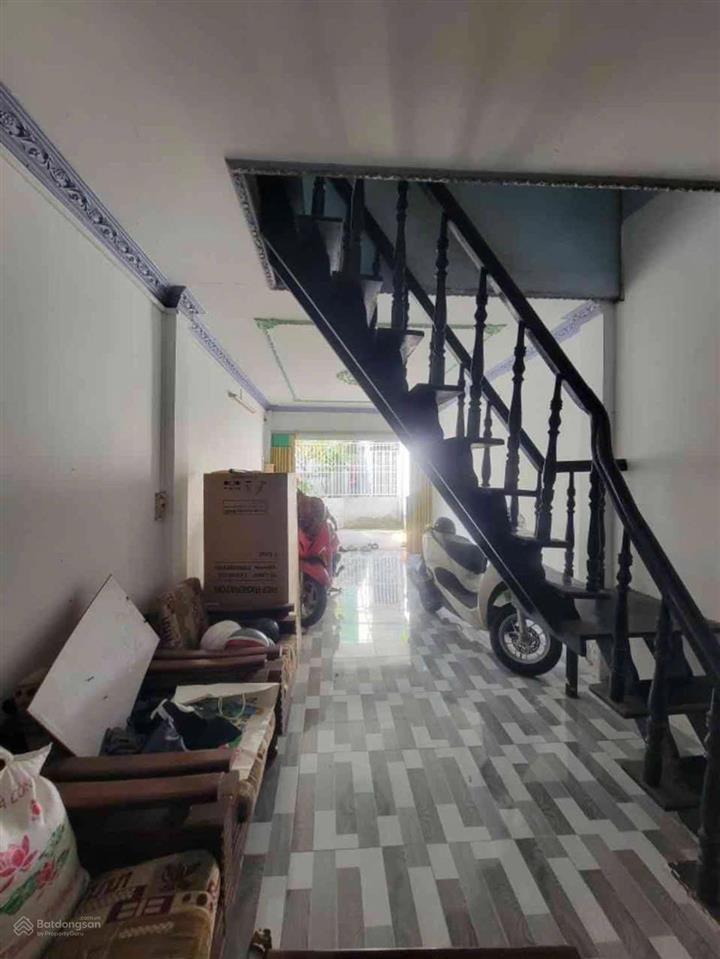 Nhà 2 tầng 80m² hẻm xe hơi bùi minh trực p6 q8