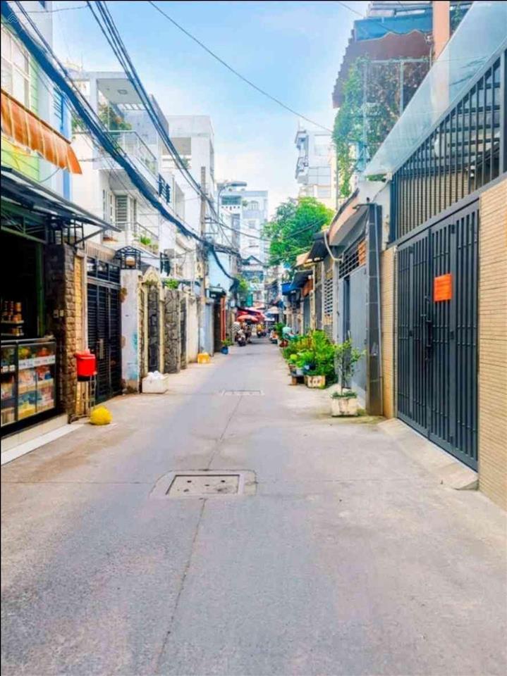 Nhà 85m² mặt tiền hẻm xe hơi dạ nam p2 q8
