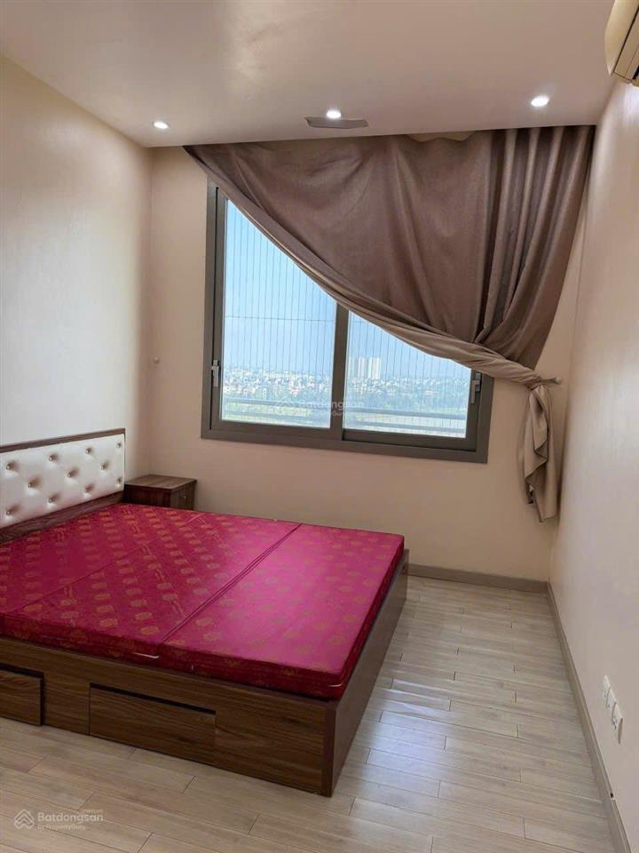 Chính chủ cần tiền bán gấp căn hộ huyndai ct2 2 ngủ full đồ giá 7,5 tỷ có thương lượng