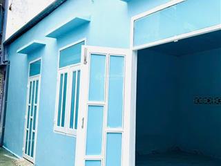 Nhà hẻm trung tâm thoáng mát, cách đường lớn 30m. khu vực yên tĩnh, an ninh