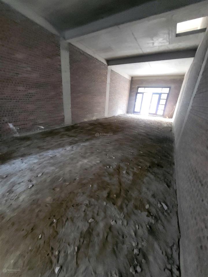 Giá chạm đáy!! 261m² đất đơn lập vịnh xanh chỉ 130 triệu/m2.