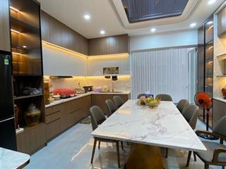 Chủ giảm 1 tỷ bán gấp mặt tiền bông sao, 5 tầng, chỉ 9.4 tỷ