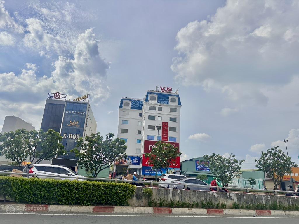 Vip  vị trí độc 1  2 mặt tiền phạm văn đồng & kha vạn cân  ngang 13m  dt 732m2  nhĩnh 100tỷ tl
